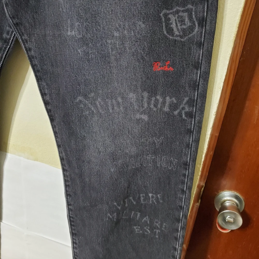 Polo Ralph Lauren RL Tigers Varsity P Graffiti Classic Fit Jeans - Picture 3 of 15